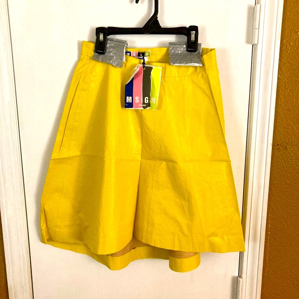 MSGM women's size 42 IT (roughly US 6) high waist lightweight faux leather skirt